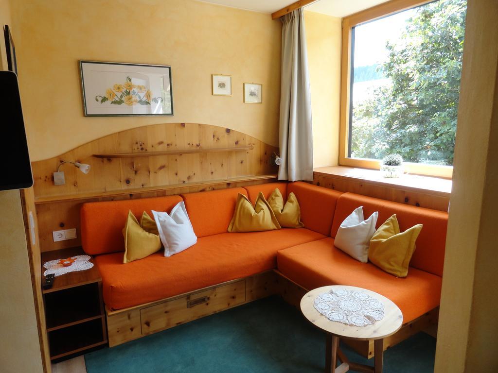 Residence Intica San Candido Eksteriør billede