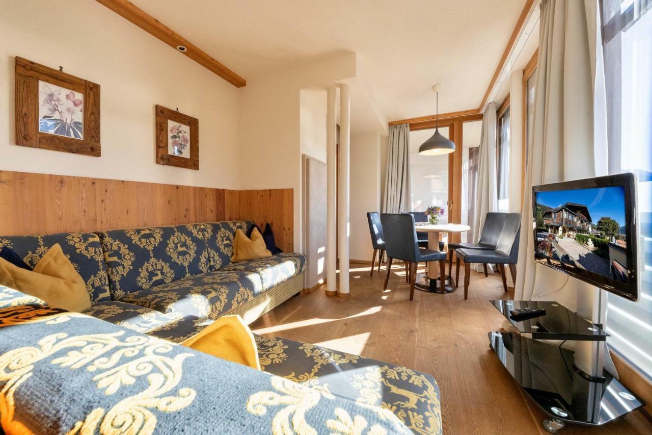 Residence Intica San Candido Eksteriør billede